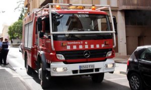 Imagen de archivo de un camión de los bomberos de Barcelona. - EFE