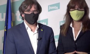 El expresidente de la Generalitat, Carles Puigdemont y la portavoz de JxCat en el Congreso de los Diputados, Laura Borràs.