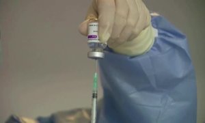 Castilla y León suspende cautelarmente la vacunación con Astrazeneca