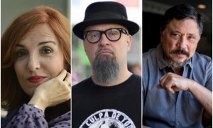 De izquierda a derecha, la escritora Elvira Lindo, el cantante del grupo de rap metal Def con Dos, César Strawberry, y el actor Carlos Bardem. — Archivo