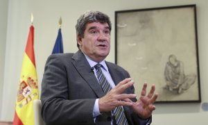 14/04/2022 El ministro de Inclusión, Seguridad Social y Migraciones, José Luis Escrivá, durante una entrevista con la Agencia Efe