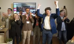 El secretario general del PSE-EE y candidato del partido a lehendakari, Eneko Andueza, llega al seguimiento de la jornada electoral de elecciones autonómicas del País Vasco, en Bizkaia Aretoa, a 21 de abril de 2024