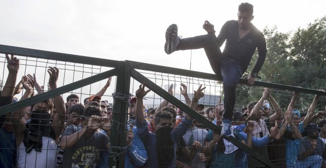 Hungría pretende que la UE pague la mitad de la valla antirrefugiados en su frontera sur