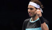 Nadal se agranda ante Murray y pone pie y medio en semifinales del Masters