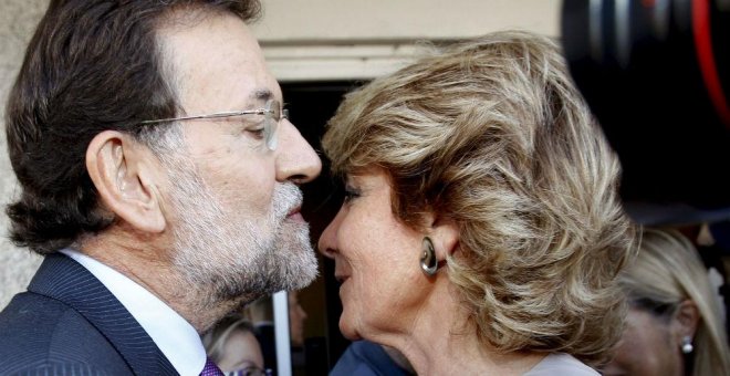 Rajoy aplaude la "buena gestión" de Aguirre pese a la presunta financiación irregular del PP de Madrid