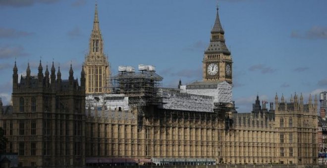 El Parlamento británico aprueba la ley que da luz verde al Brexit