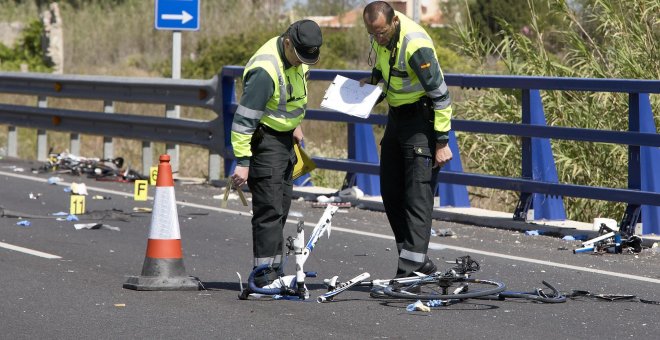 Dos ciclistas muertos y 3 heridos, arrollados por una conductora ebria y drogada