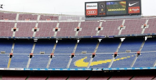 Diez detenidos y nueve empresas registradas por una trama de entradas falsas para partidos del Barça en el Camp Nou