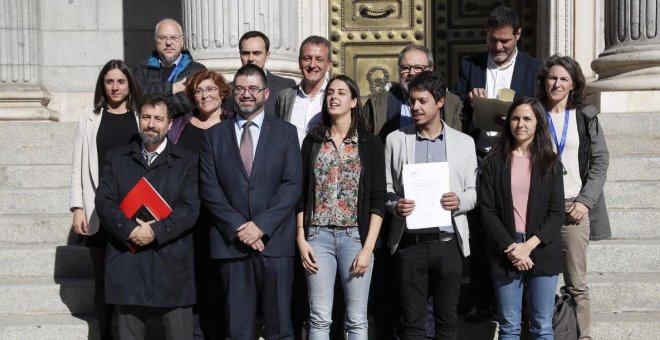 Los ayuntamientos del cambio piden modificar el techo de gasto de Montoro