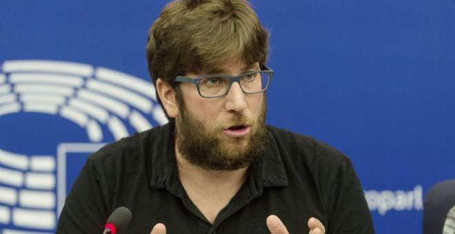Unos 30 eurodiputados exigen a la Comisión Europea que actúe ante el "espionaje y sabotaje a oponentes políticos en España"