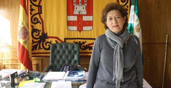 IU amenaza con expulsar a una alcaldesa de Córdoba por subvencionar a un colegio del Opus que segrega a niñas