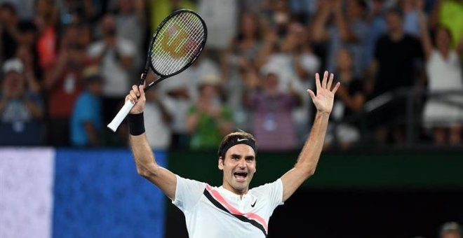 Roger Federer gana su sexto título de Australia entre lágrimas