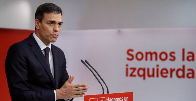El PSOE se inclina por presentar una moción de censura contra Rajoy
