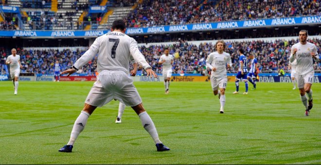 Adiós a Cristiano, el '7' que destrozó todos los récords goleadores y se colocó a la altura de las leyendas del Real Madrid