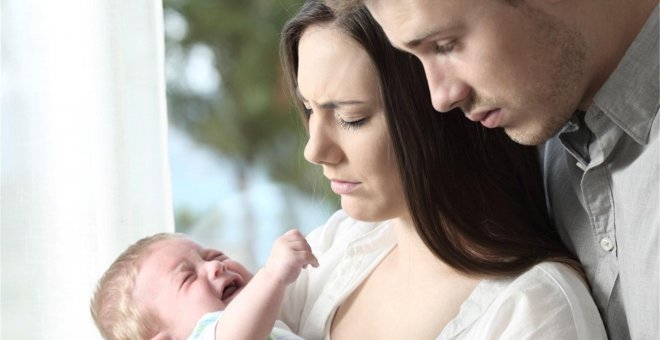 El Constitucional no ve discriminatorio que el permiso de paternidad sea inferior al de maternidad