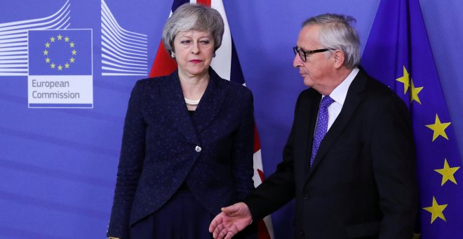 Juncker, dispuesto a modificar la declaración sobre la relación futura tras el brexit