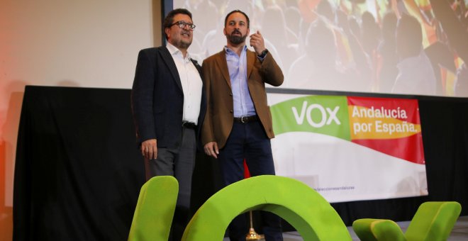 Vox pone en jaque al Gobierno andaluz de PP y Cs al anunciar que rechaza los presupuestos