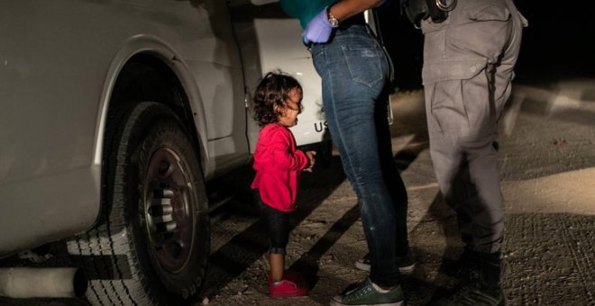 La instantánea de una niña en la frontera de Texas, premio World Press Photo 2019