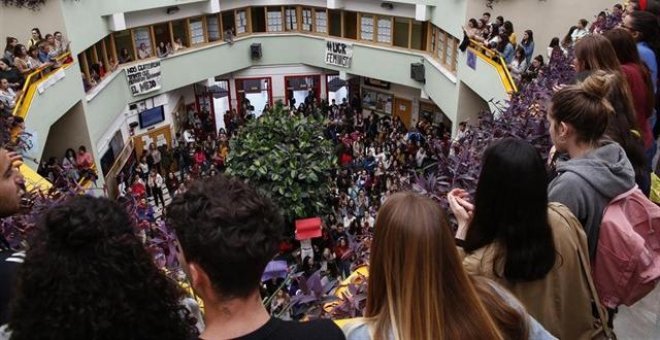 Archivan la denuncia contra el profesor acusado en Granada de acoso sexual al no presentarla la alumna