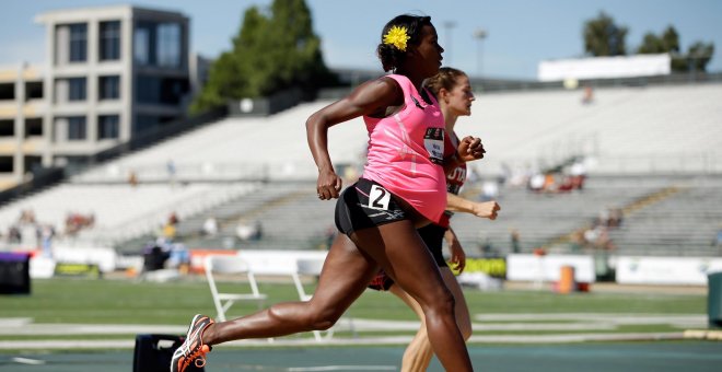 Atletas madres quitan la careta feminista a Nike