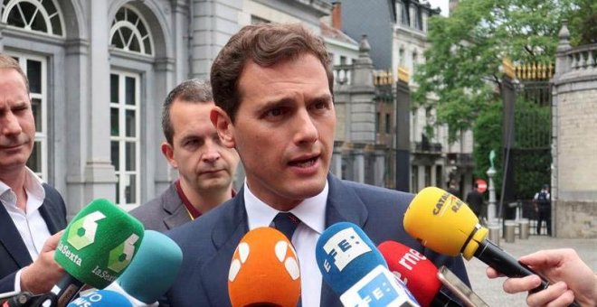 Rivera asegura que Macron apoya los pactos de Ciudadanos en España