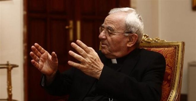 El Vaticano comunica que el Papa ha aceptado la renuncia del nuncio en España, Renzo Fratini