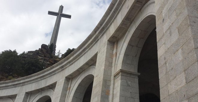 El Valle de los Caídos acogió su último entierro bajo el Gobierno de Felipe González