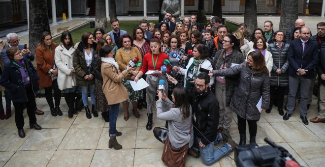 Todos los grupos salvo Vox consensúan un manifiesto en el Parlamento de Andalucía por el 25N