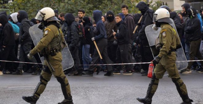 El Gobierno griego mantiene el pulso a los movimientos sociales en el aniversario del asesinato del joven Alexis Grigoropoulos