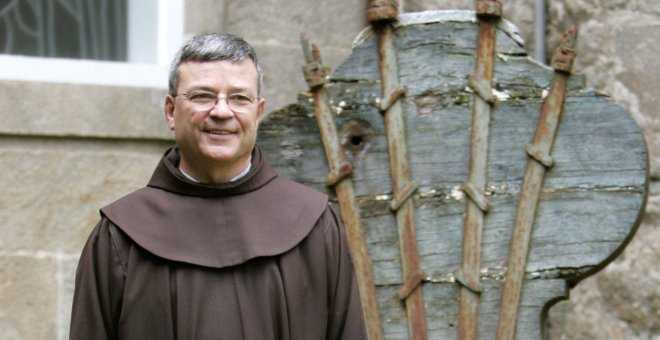 Un arzobispo se niega a restaurar una iglesia con el dinero que Vox quita a los menores migrantes en Ceuta