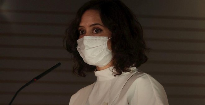 Isabel Díaz Ayuso pierde fuelle en las encuestas tras su caótica gestión de la pandemia: cede 22 escaños en cuatro meses