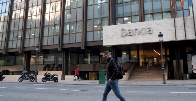 CaixaBank y Bankia convocan a sus accionistas en diciembre para votar la propuesta de fusión