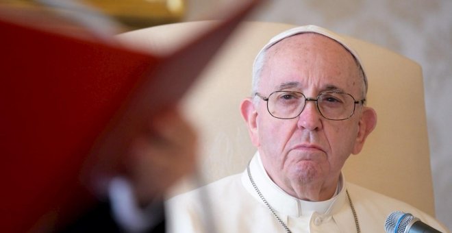 El Papa se distancia de sus antecesores y promete "arrancar el mal" de los abusos sexuales en la Iglesia