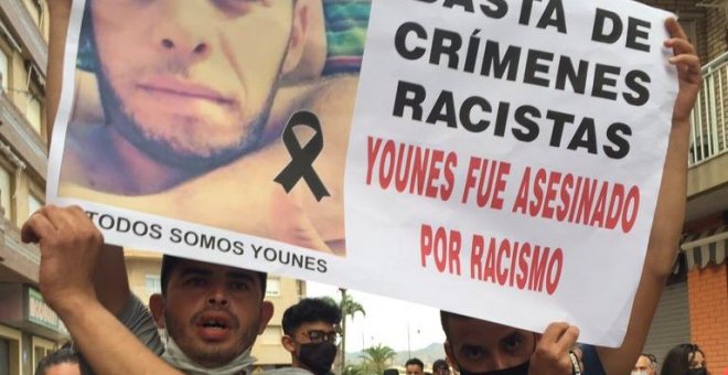 El racismo en España pasa de los discursos a los crímenes