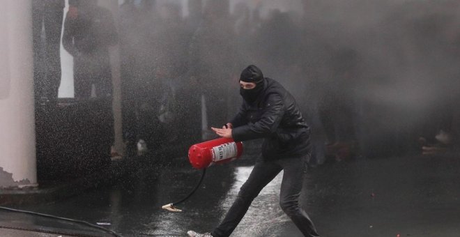 Las protestas en Bruselas contra las restricciones por la pandemia se saldan con 20 detenidos y seis heridos