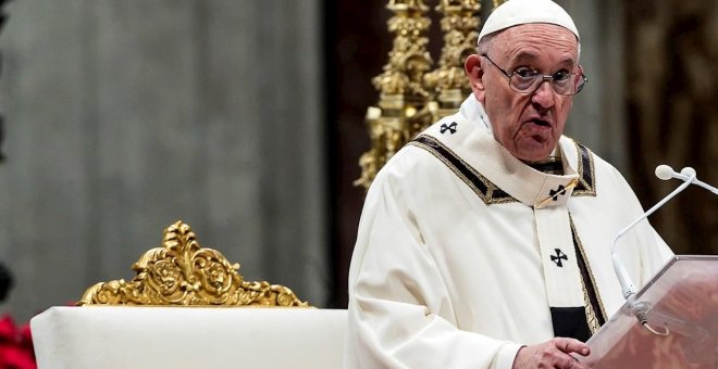 El Papa critica a quienes prefieren tener "perros y gatos" en lugar de niños