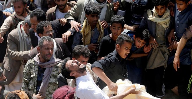 España otorgó nueve millones de ayuda a Yemen mientras vendía 2.700 millones en armas a los atacantes saudíes y sus socios