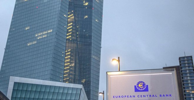 El BCE pide a la banca ajustar el pago de dividendos a un eventual riesgo de recesión