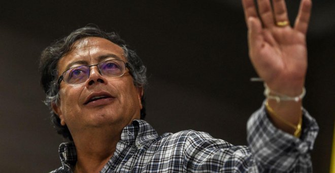 Petro anuncia que en "cuestión de días" planteará un cese al fuego multilateral en Colombia