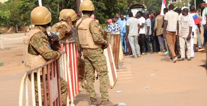 Militares sublevados ocupan varias zonas de la capital de Burkina Faso