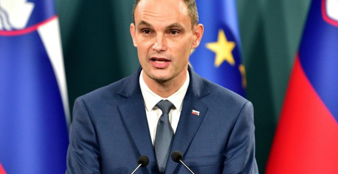 El conservador Logar gana la primera vuelta de las presidenciales de Eslovenia