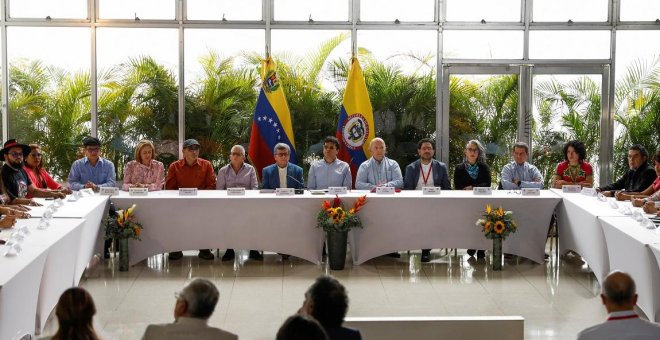 El ELN afirma que "no existe acuerdo" con el Gobierno de Colombia para un alto el fuego bilateral