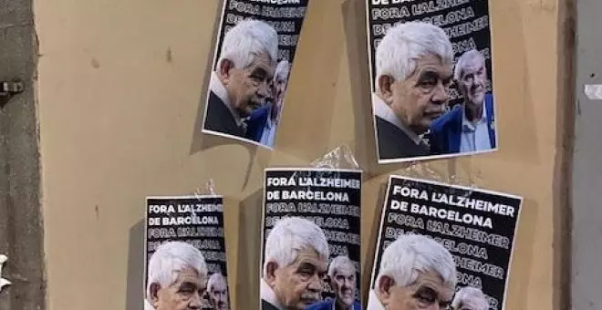 Pengen cartells fent mofa de l'Alzheimer de Pasqual Maragall a seus d'ERC a Barcelona