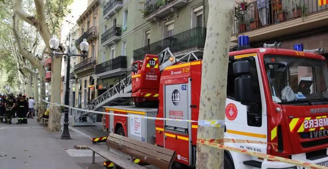 S'esfondra l'escala interior d'un edifici d'habitatges del Poblenou de Barcelona