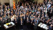 Más de 800 alcaldes catalanes cierran filas con la convocatoria del 9-N: "Ahora o nunca"