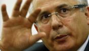 Garzón dice que Estado no "hace absolutamente nada" por los desaparecidos del franquismo
