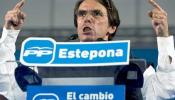 Aznar acusa a Zapatero de vender bombas a Gadafi