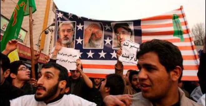 Miles de personas apoyan al régimen iraní y piden castigo para los opositores