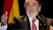 Mayor Oreja: "Nunca he sido franquista, pero no voy a condenar nada de la historia de España"