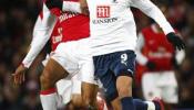 El Tottenham saca un valioso empate del Emirates en la Carling Cup